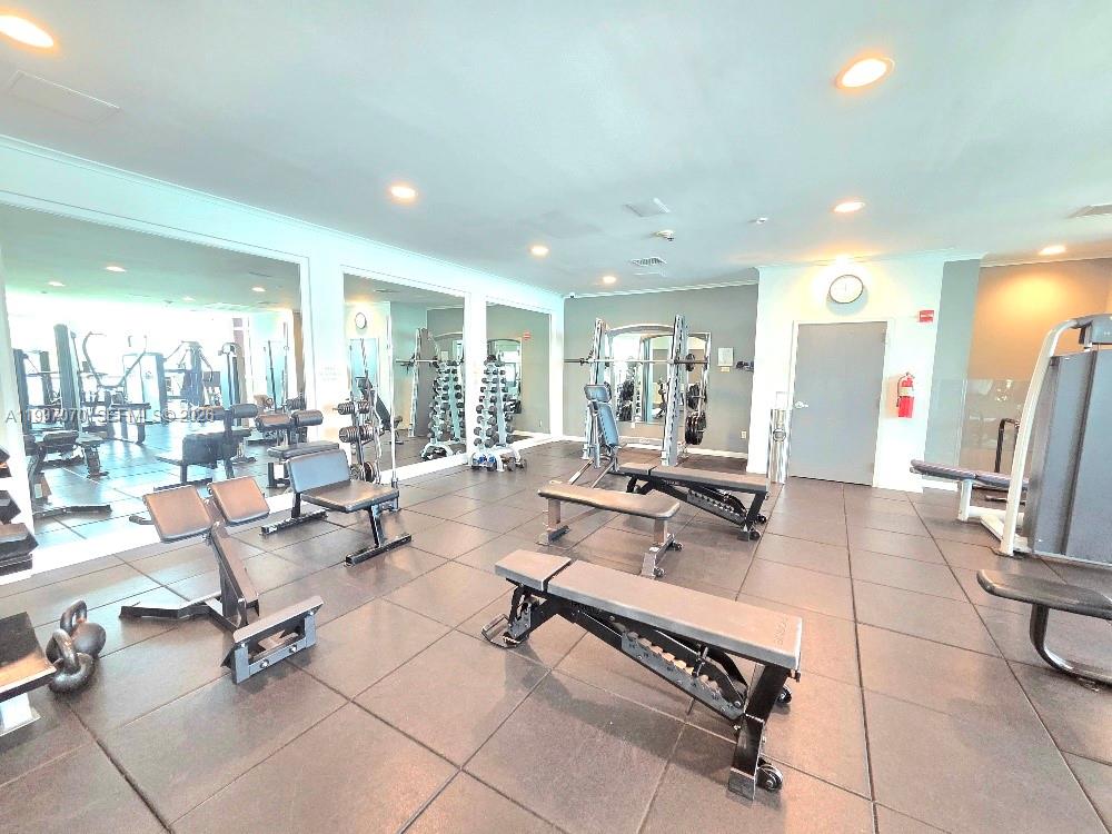 1155 Brickell Bay Dr #2006, Miami FL 33131