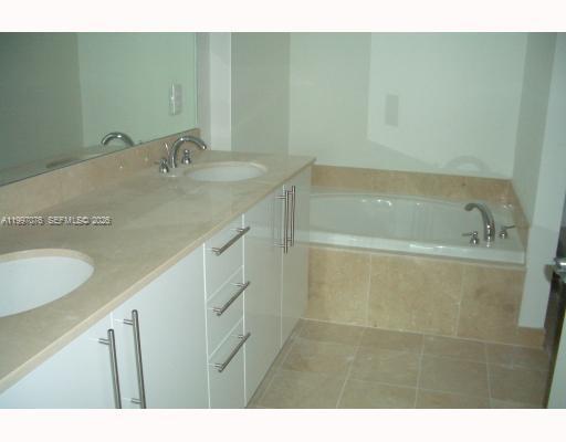 3330 NE 190th St #1615, Aventura FL 33180