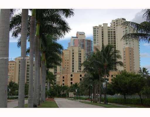3330 NE 190th St #1615, Aventura FL 33180