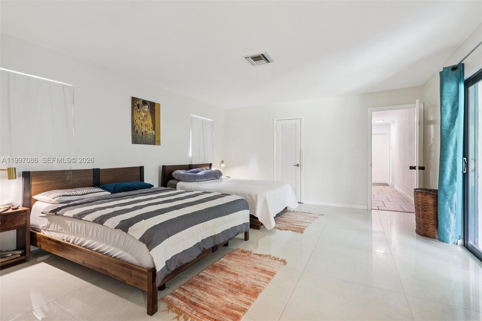 314 NE 85th St, El Portal FL 33138