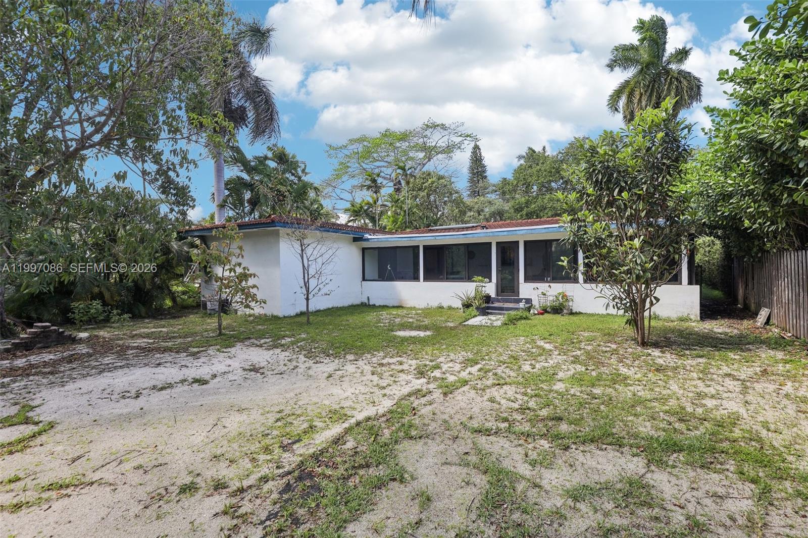 314 NE 85th St, El Portal FL 33138