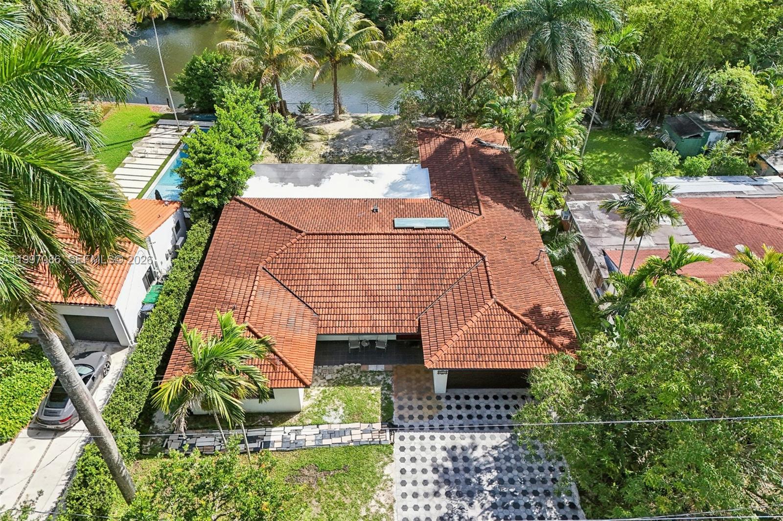 314 NE 85th St, El Portal FL 33138