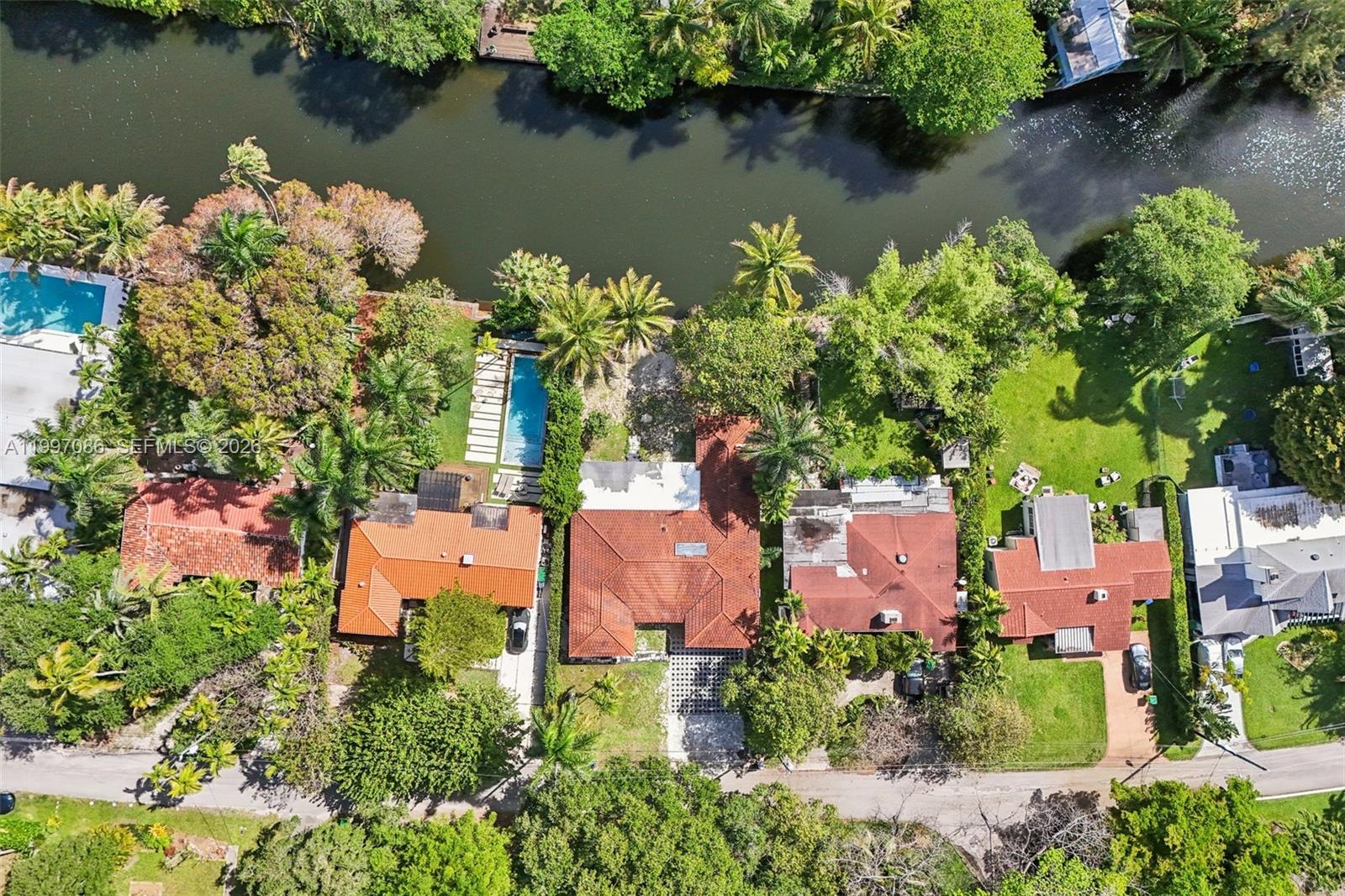 314 NE 85th St, El Portal FL 33138