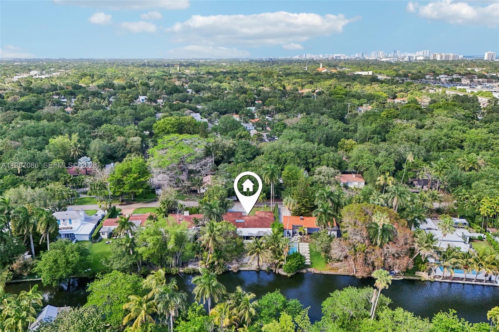 314 NE 85th St, El Portal FL 33138