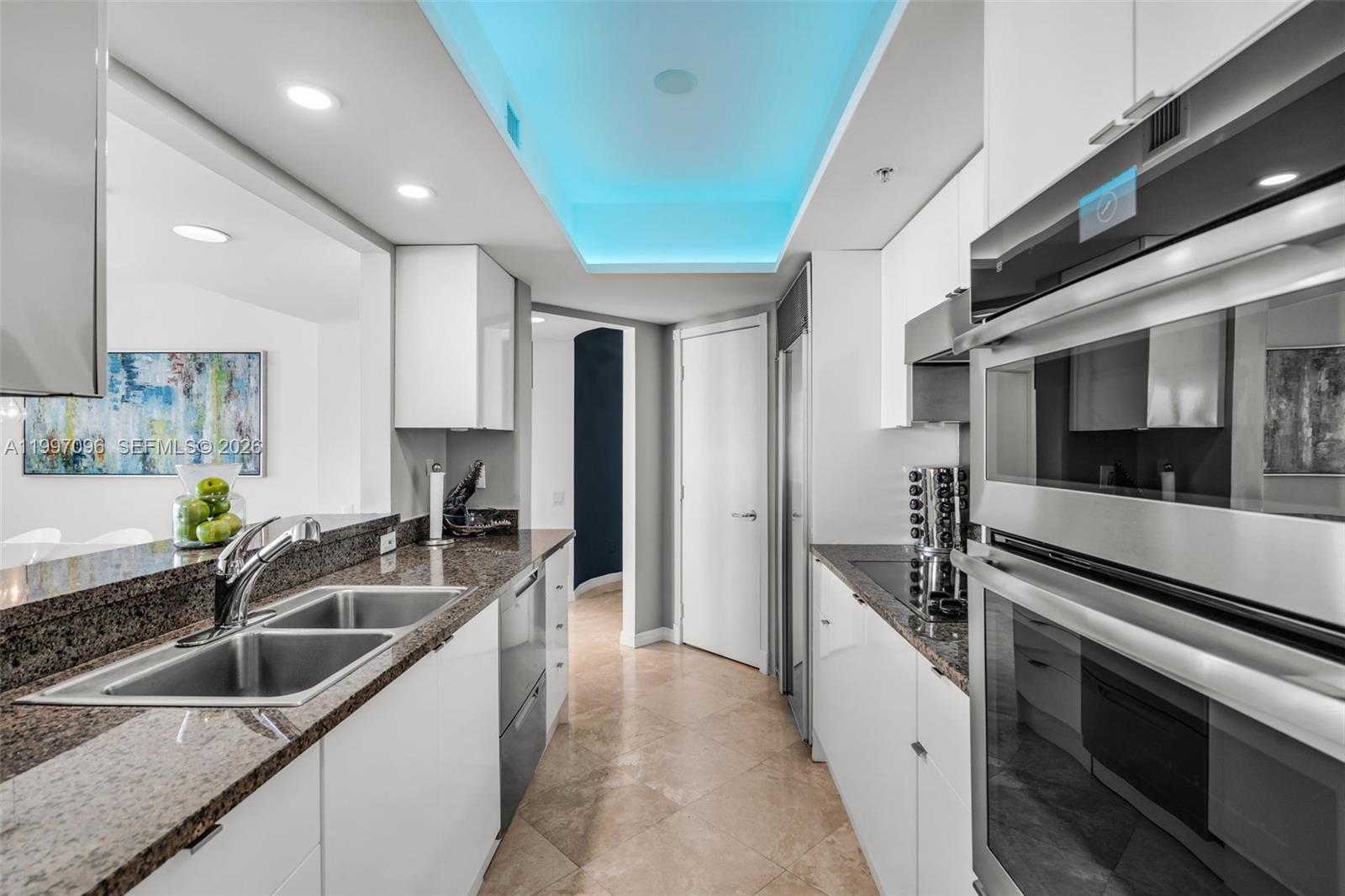 1500 Ocean Dr #PH-05, Miami Beach FL 33139