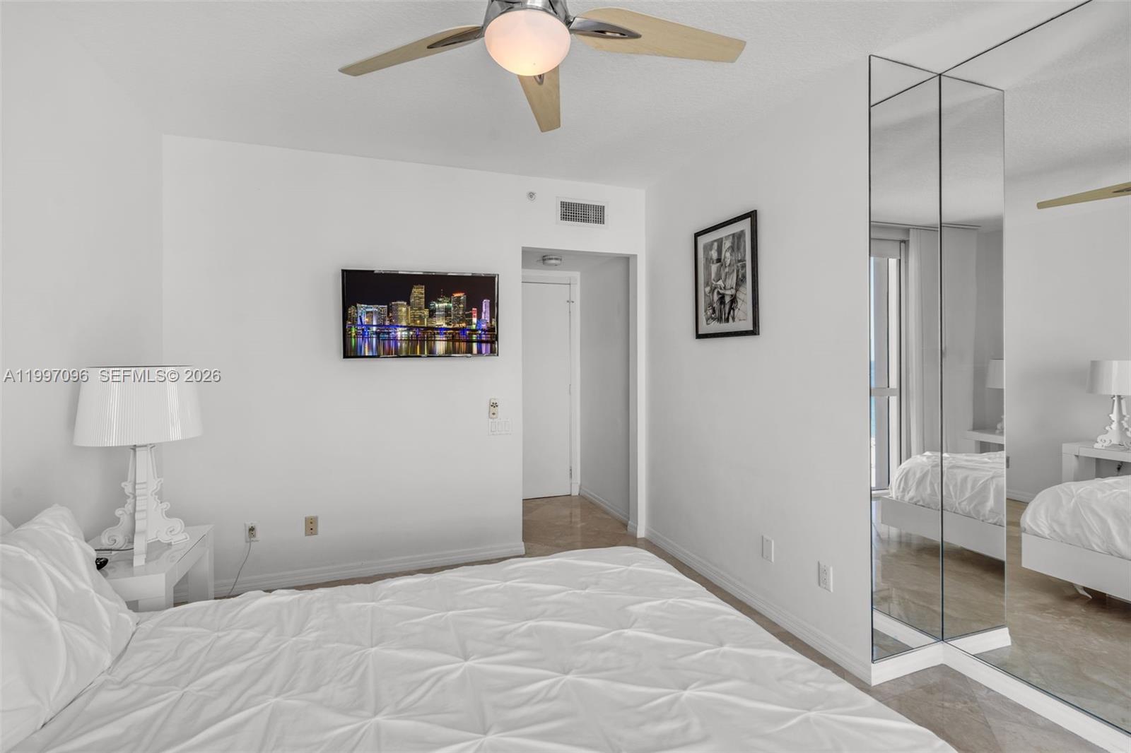 1500 Ocean Dr #PH-05, Miami Beach FL 33139