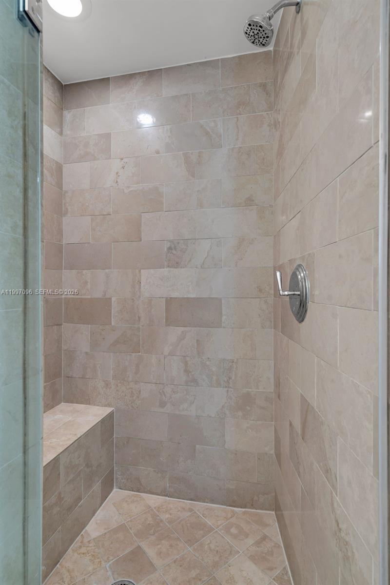 1500 Ocean Dr #PH-05, Miami Beach FL 33139