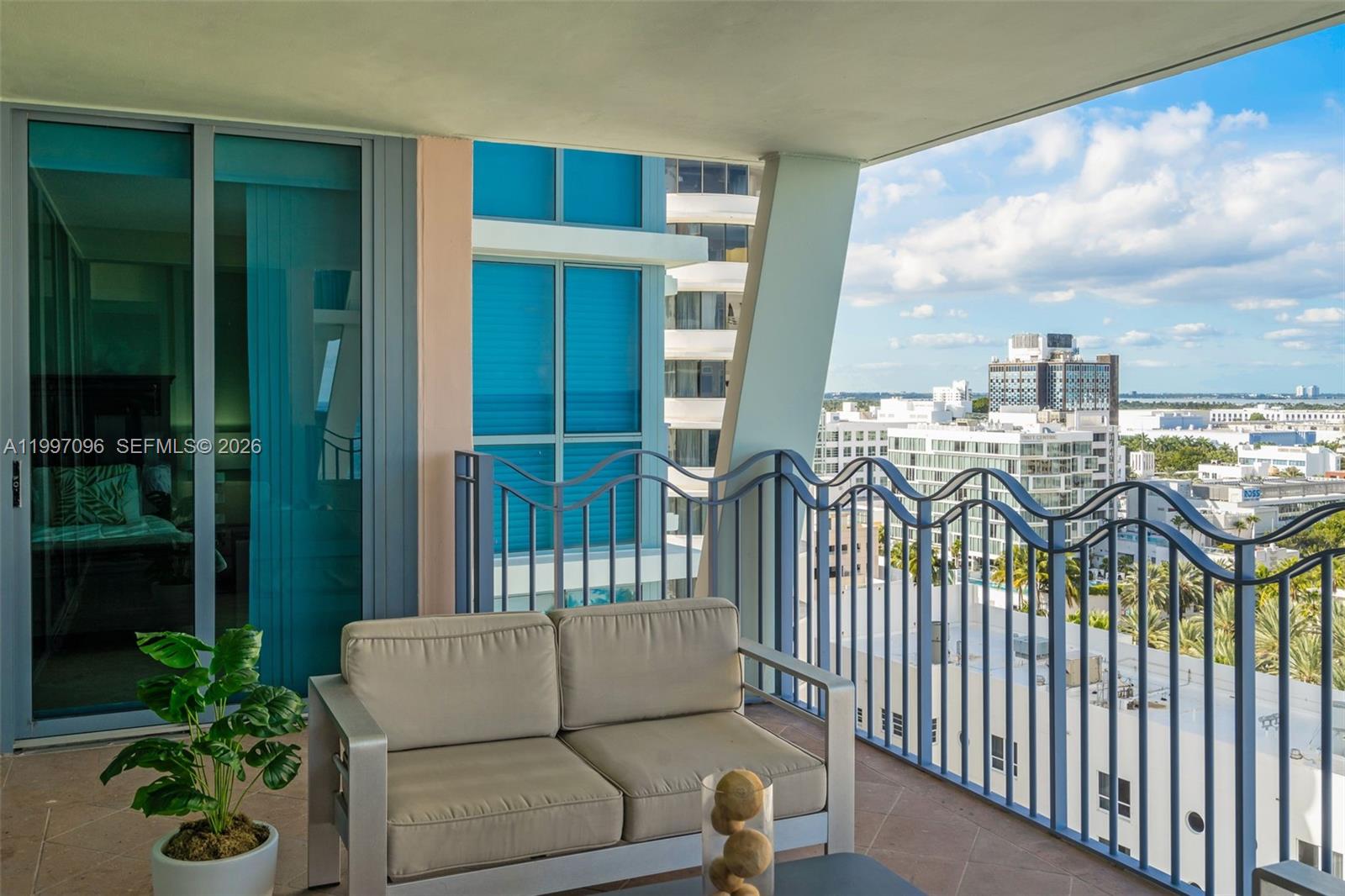 1500 Ocean Dr #PH-05, Miami Beach FL 33139