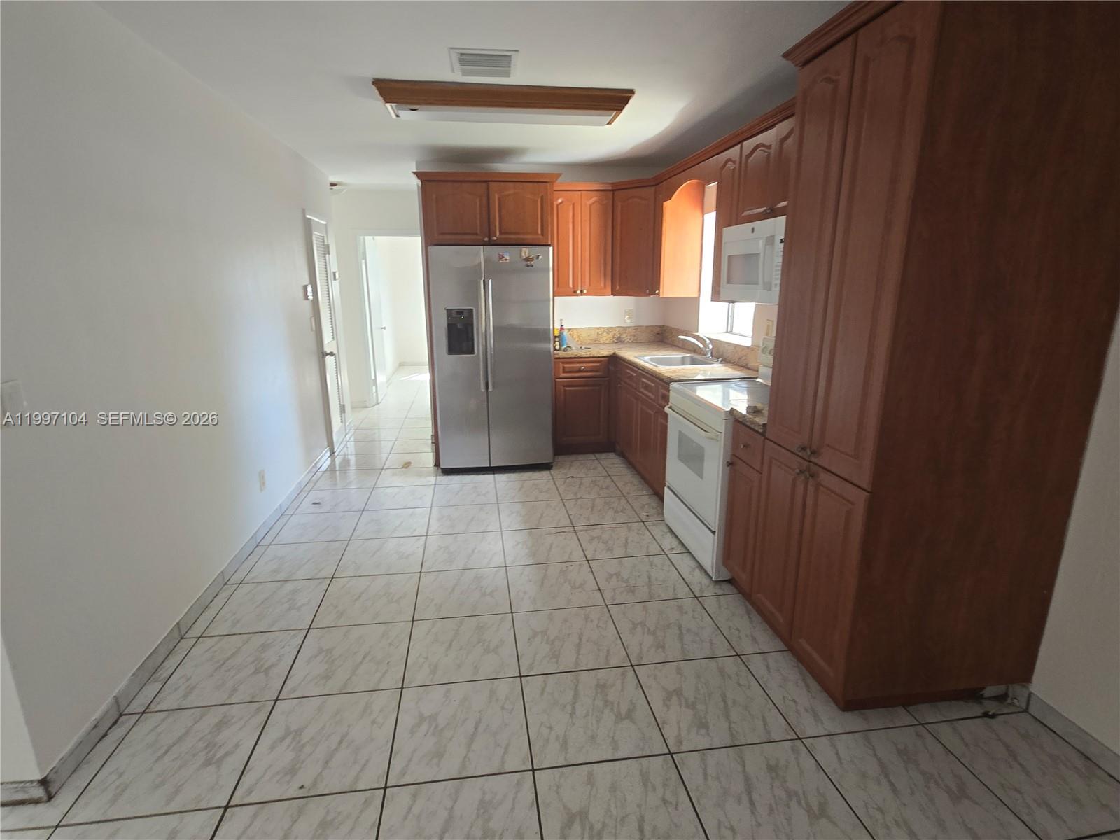 7840 SW 23rd St, Miami FL 33155