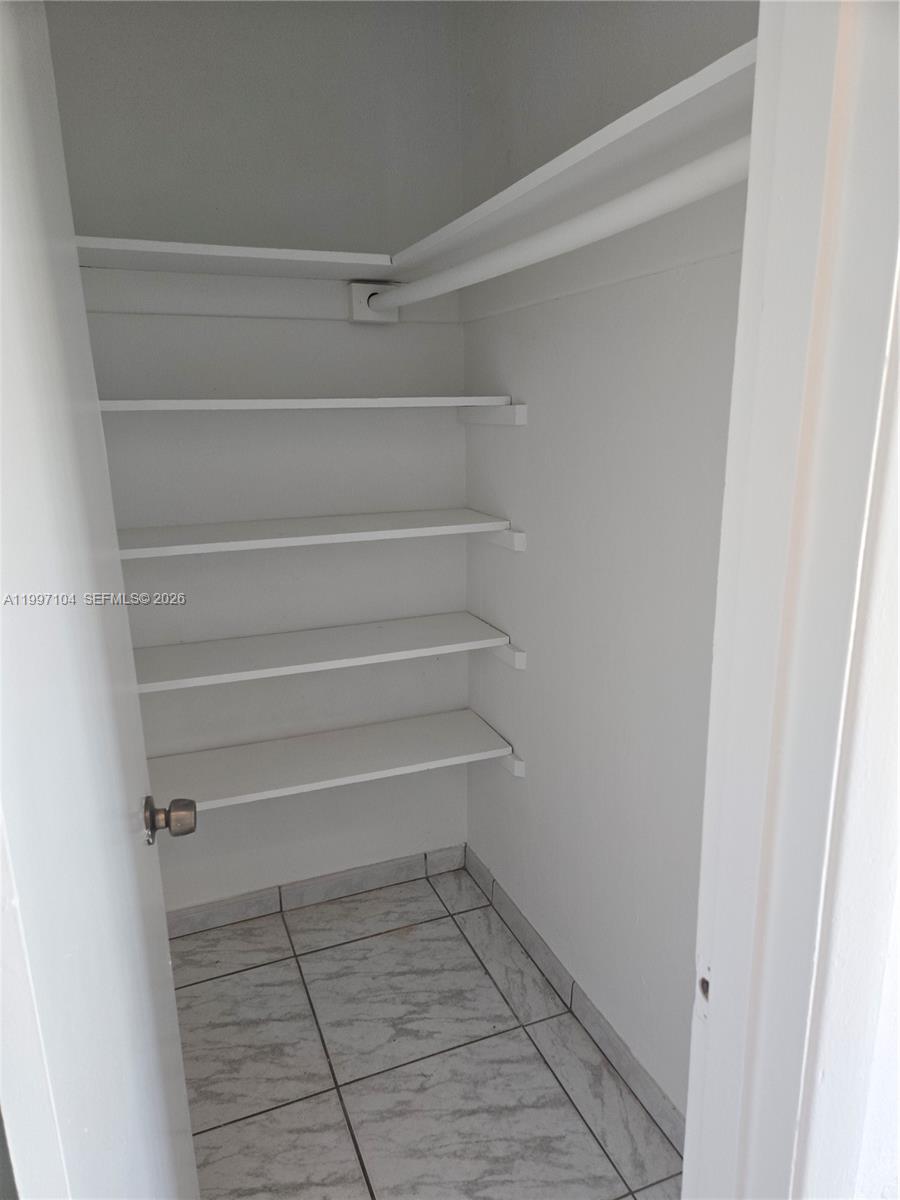 7840 SW 23rd St, Miami FL 33155