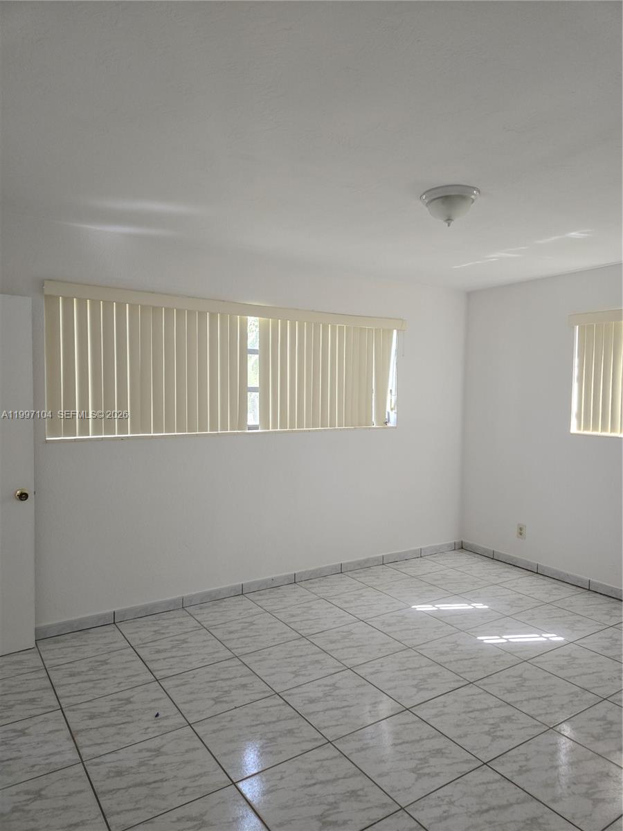 7840 SW 23rd St, Miami FL 33155