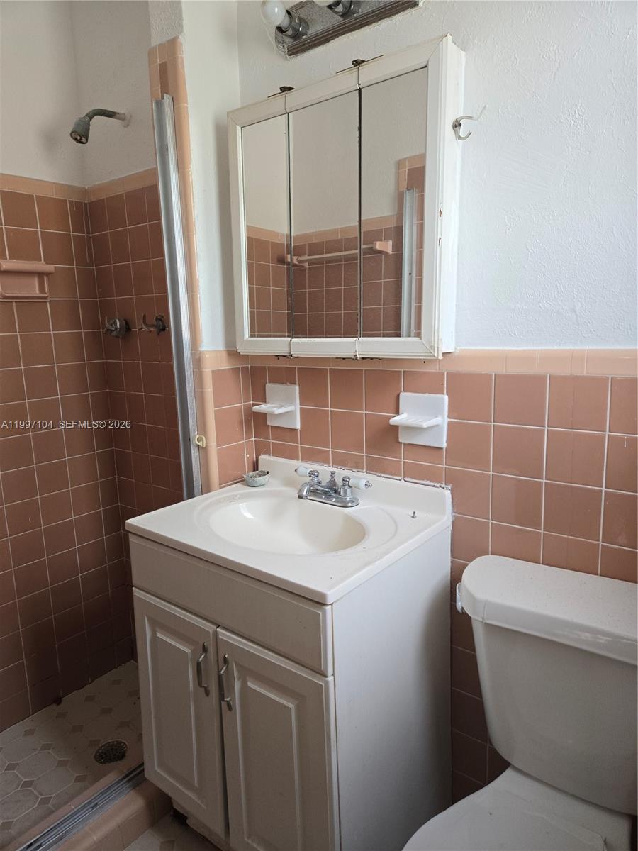 7840 SW 23rd St, Miami FL 33155