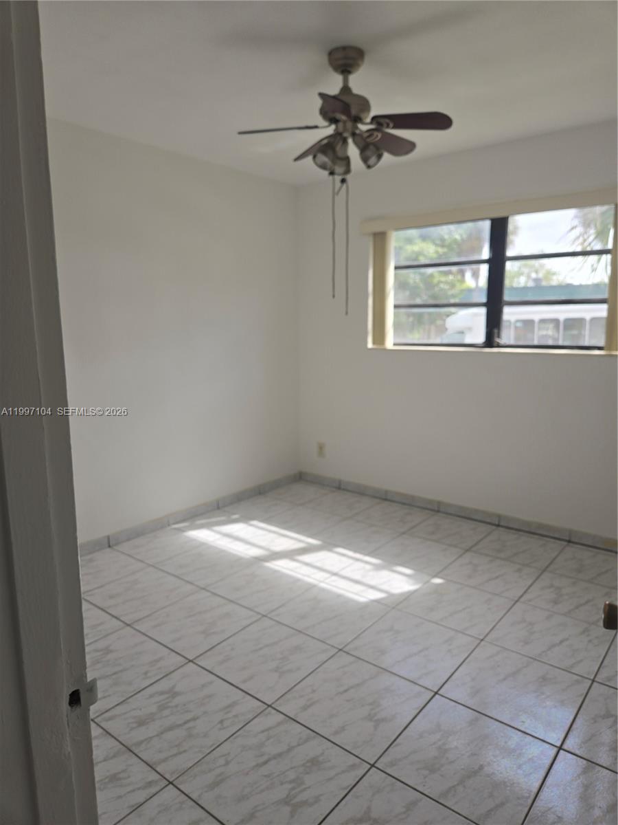 7840 SW 23rd St, Miami FL 33155