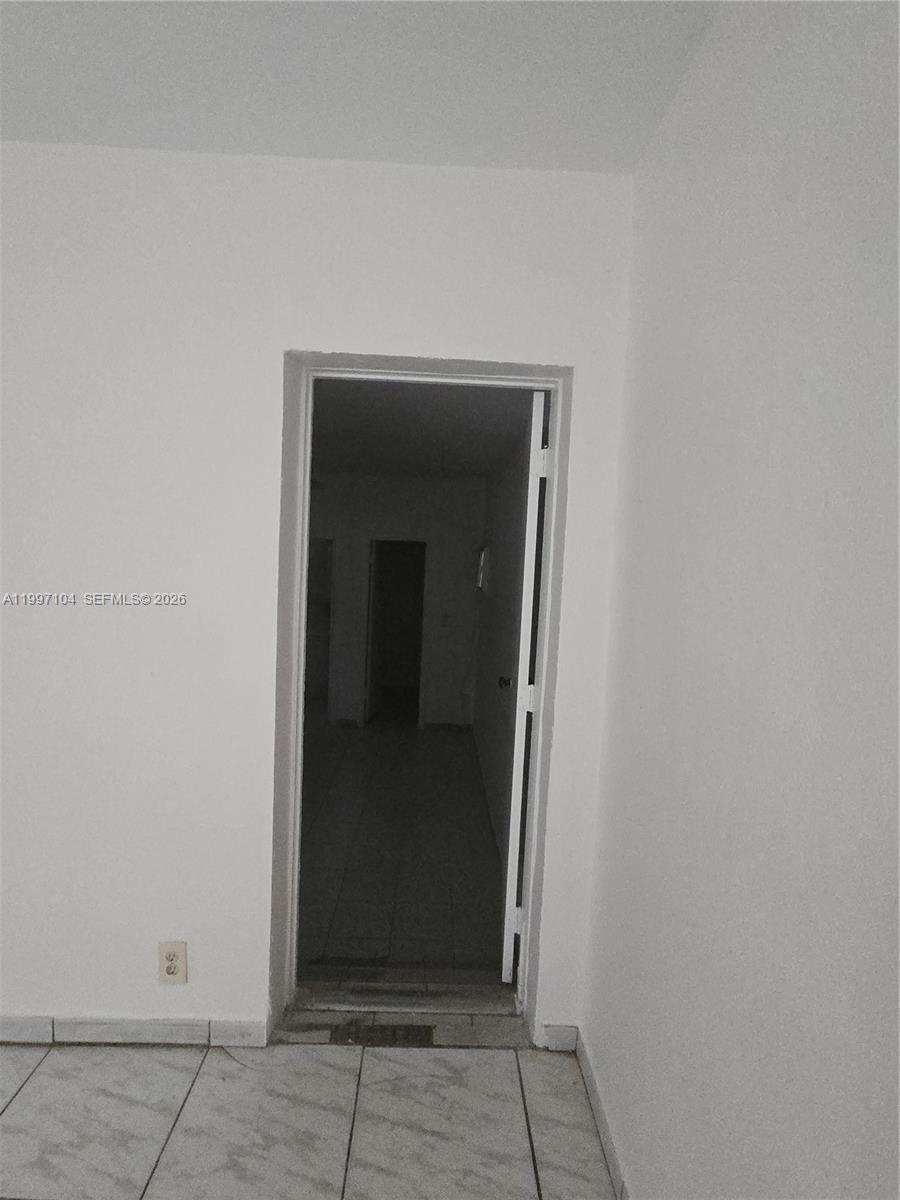 7840 SW 23rd St, Miami FL 33155
