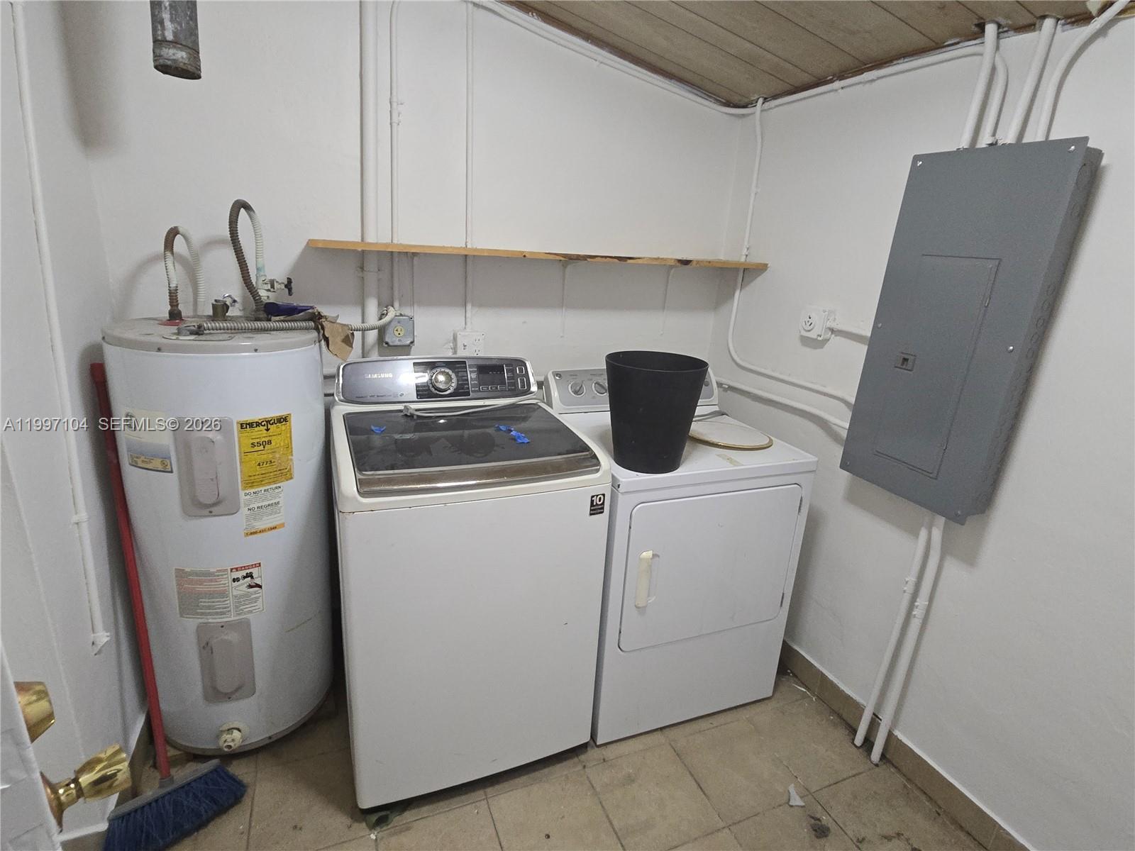 7840 SW 23rd St, Miami FL 33155