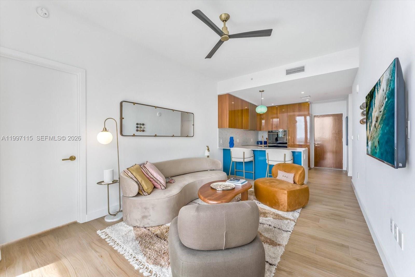 2678 Tigertail Ave #1505, Miami FL 33133