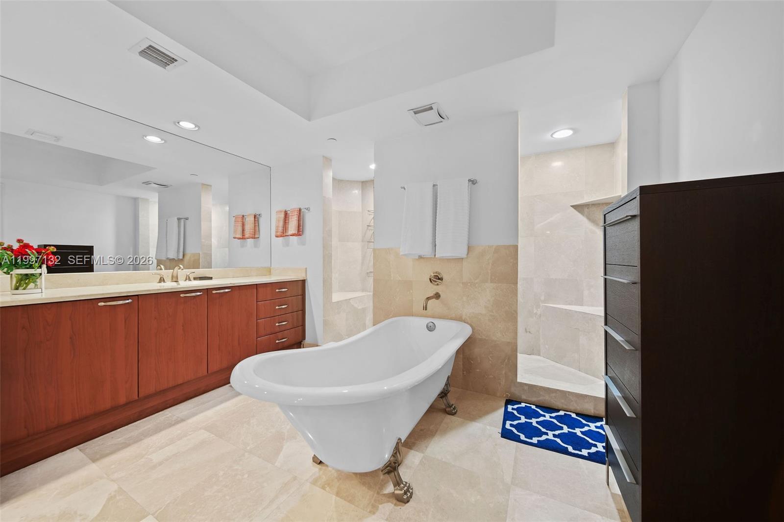 3301 NE 183rd St #2606, Aventura FL 33160