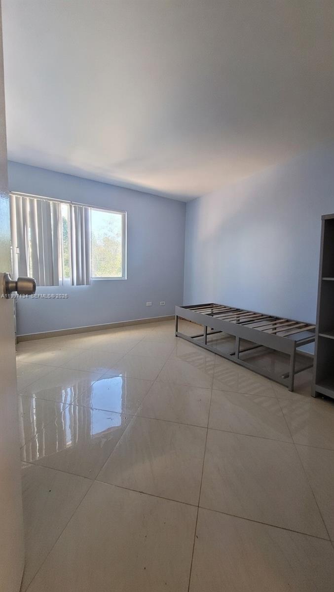1400 NE 54th St #102, Fort Lauderdale FL 33334