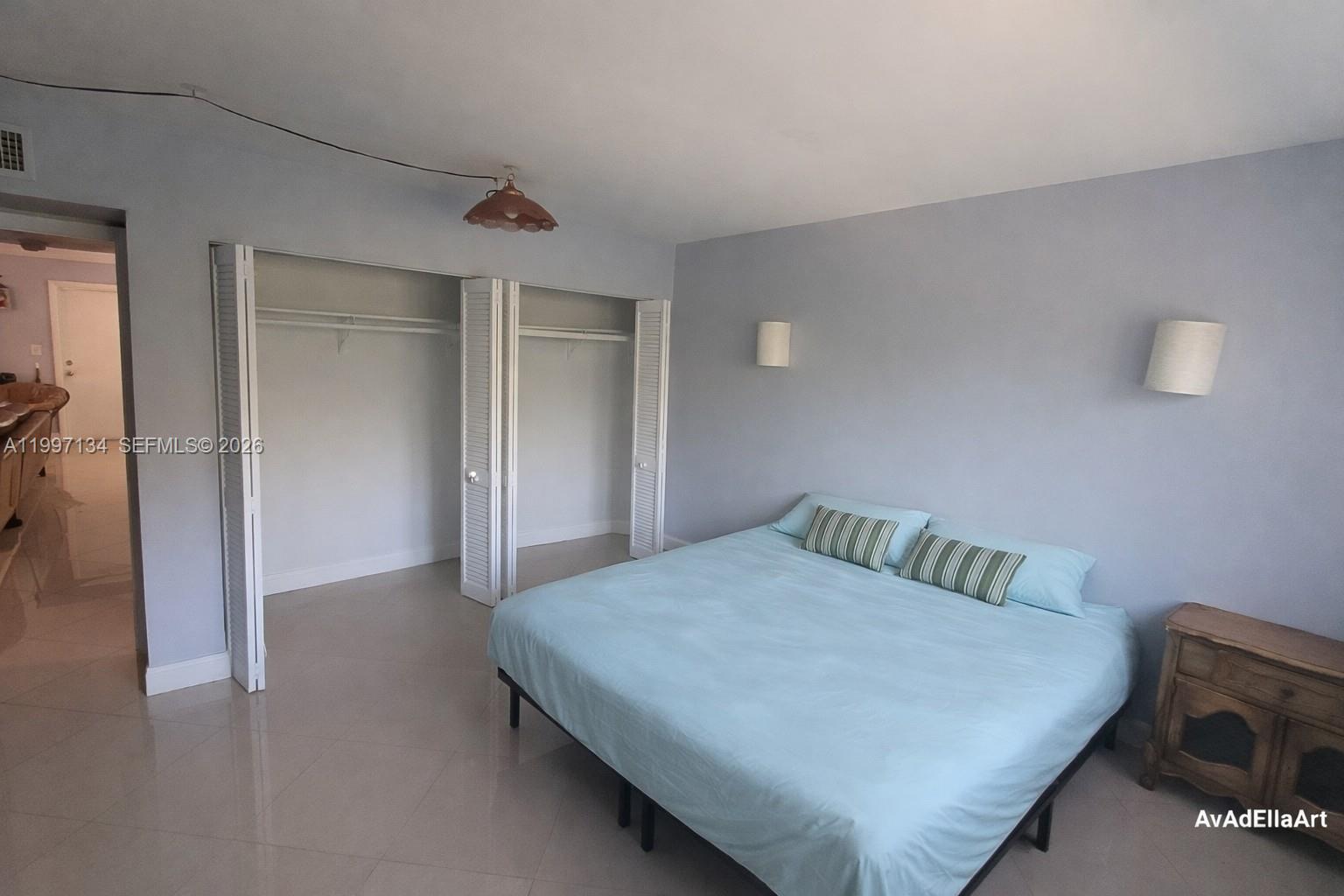 1400 NE 54th St #102, Fort Lauderdale FL 33334