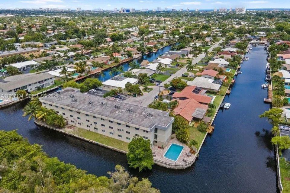 1400 NE 54th St #102, Fort Lauderdale FL 33334