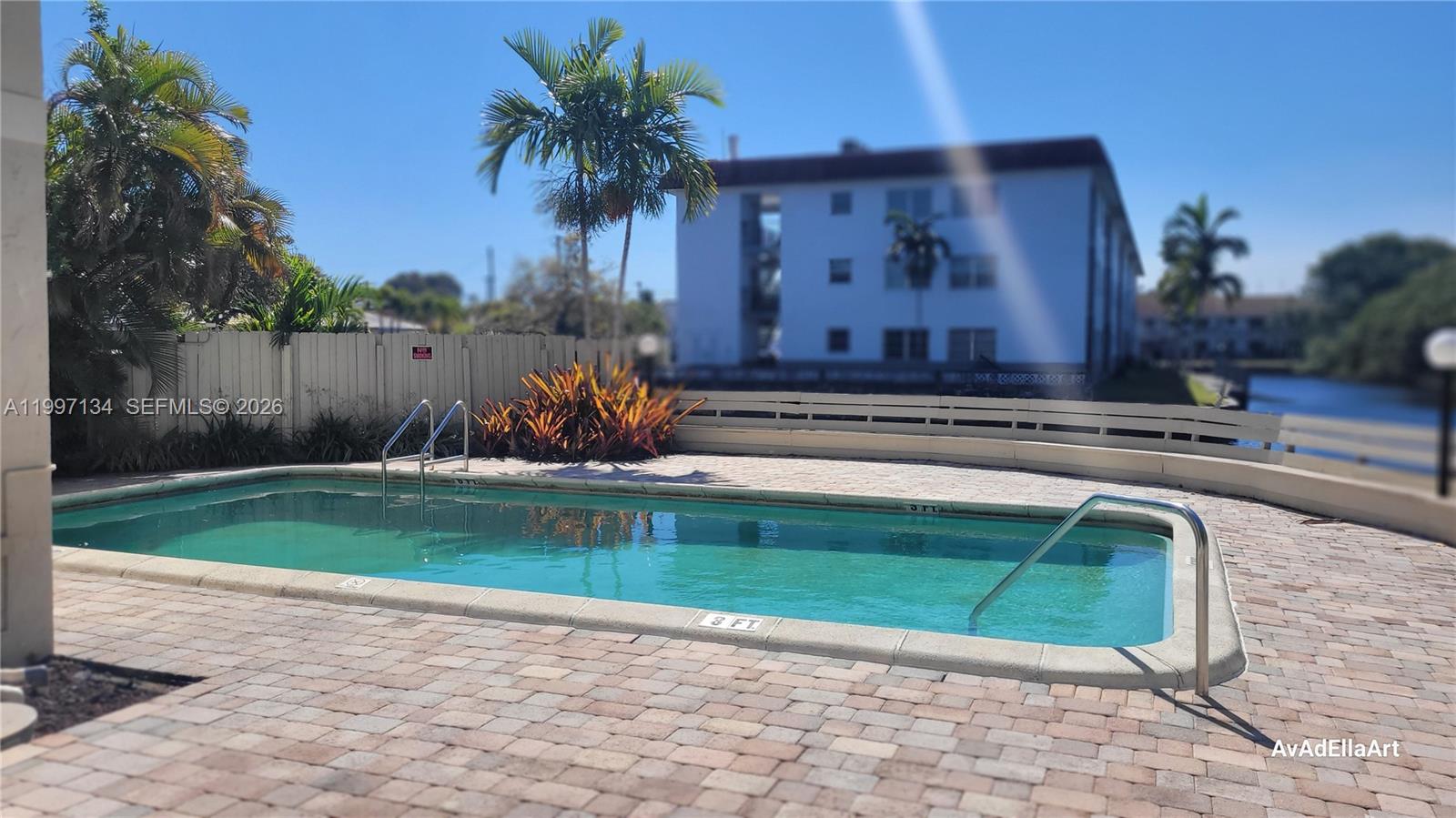 1400 NE 54th St #102, Fort Lauderdale FL 33334