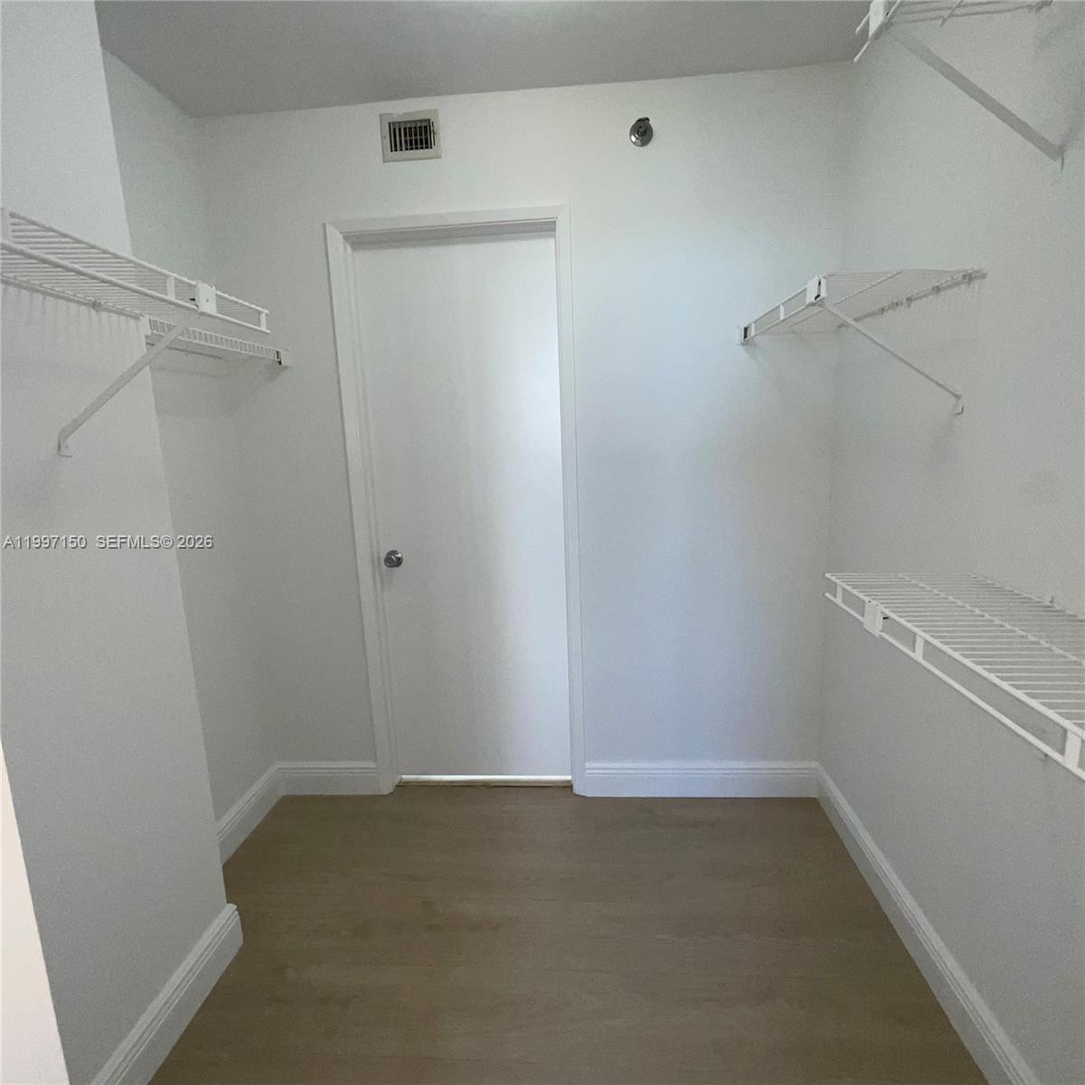 770 Claughton Island Dr #1715, Miami FL 33131