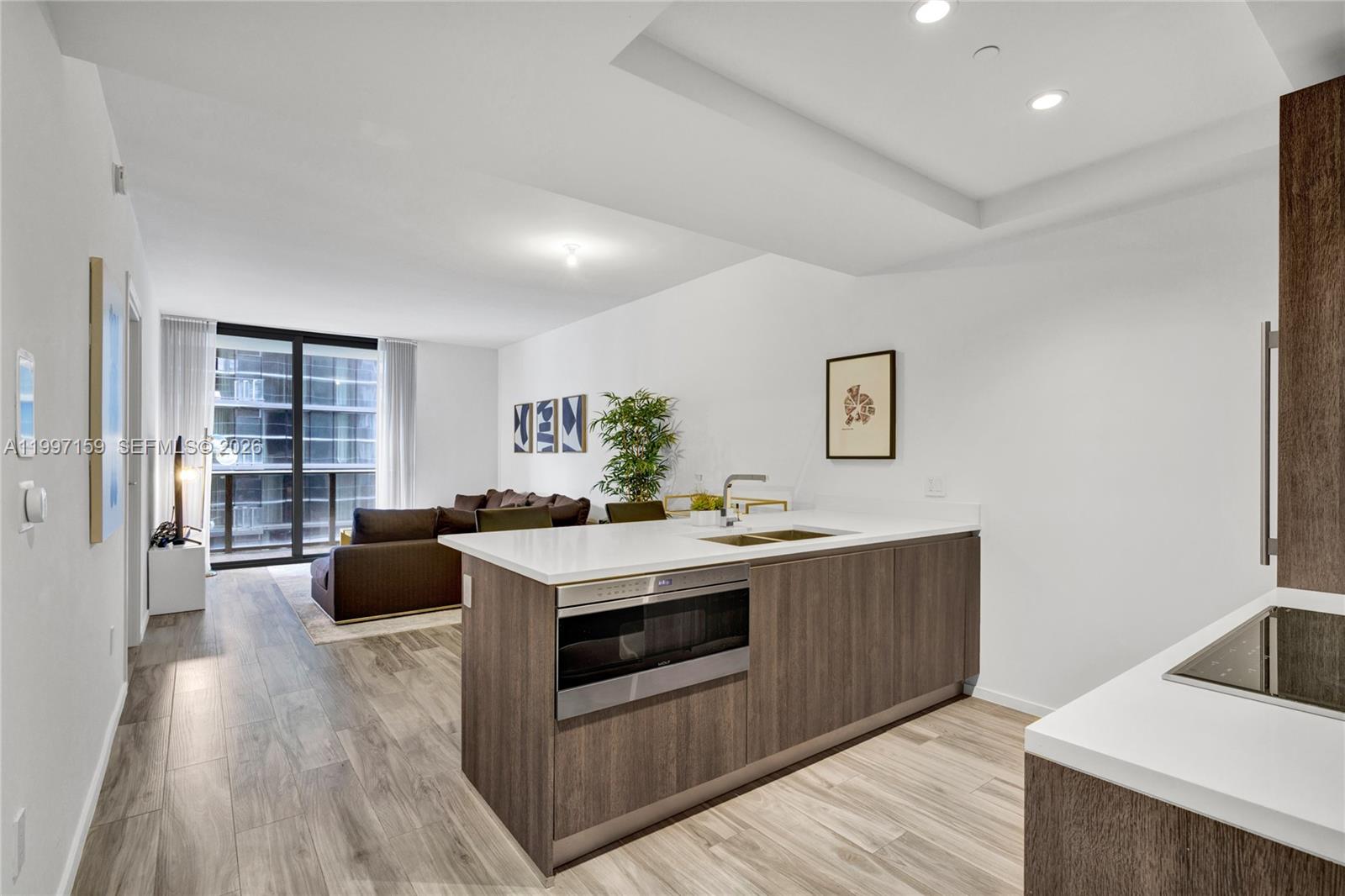 801 S Miami Ave #1106, Miami FL 33130