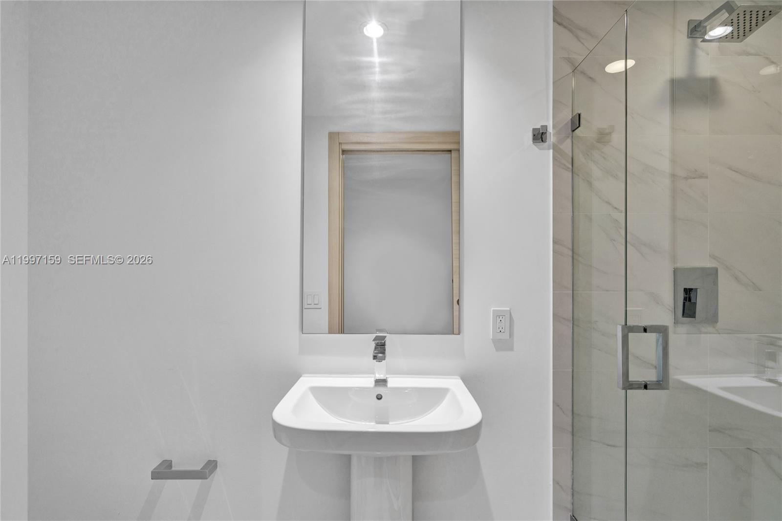 801 S Miami Ave #1106, Miami FL 33130