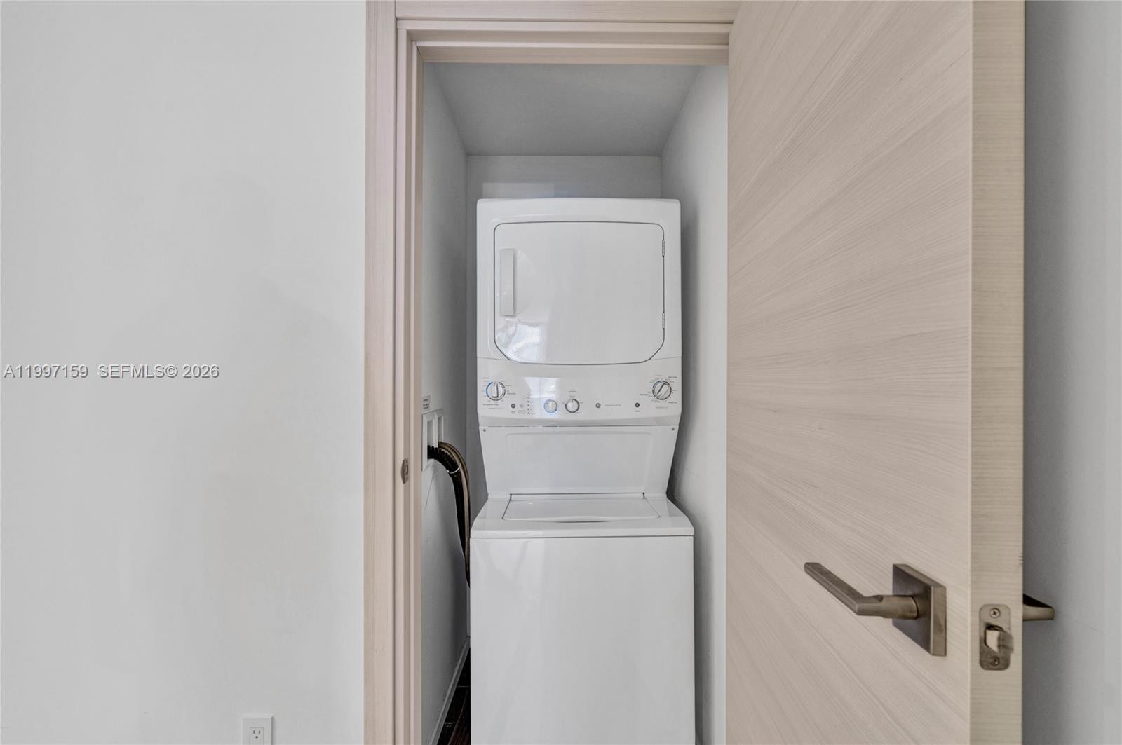801 S Miami Ave #1106, Miami FL 33130