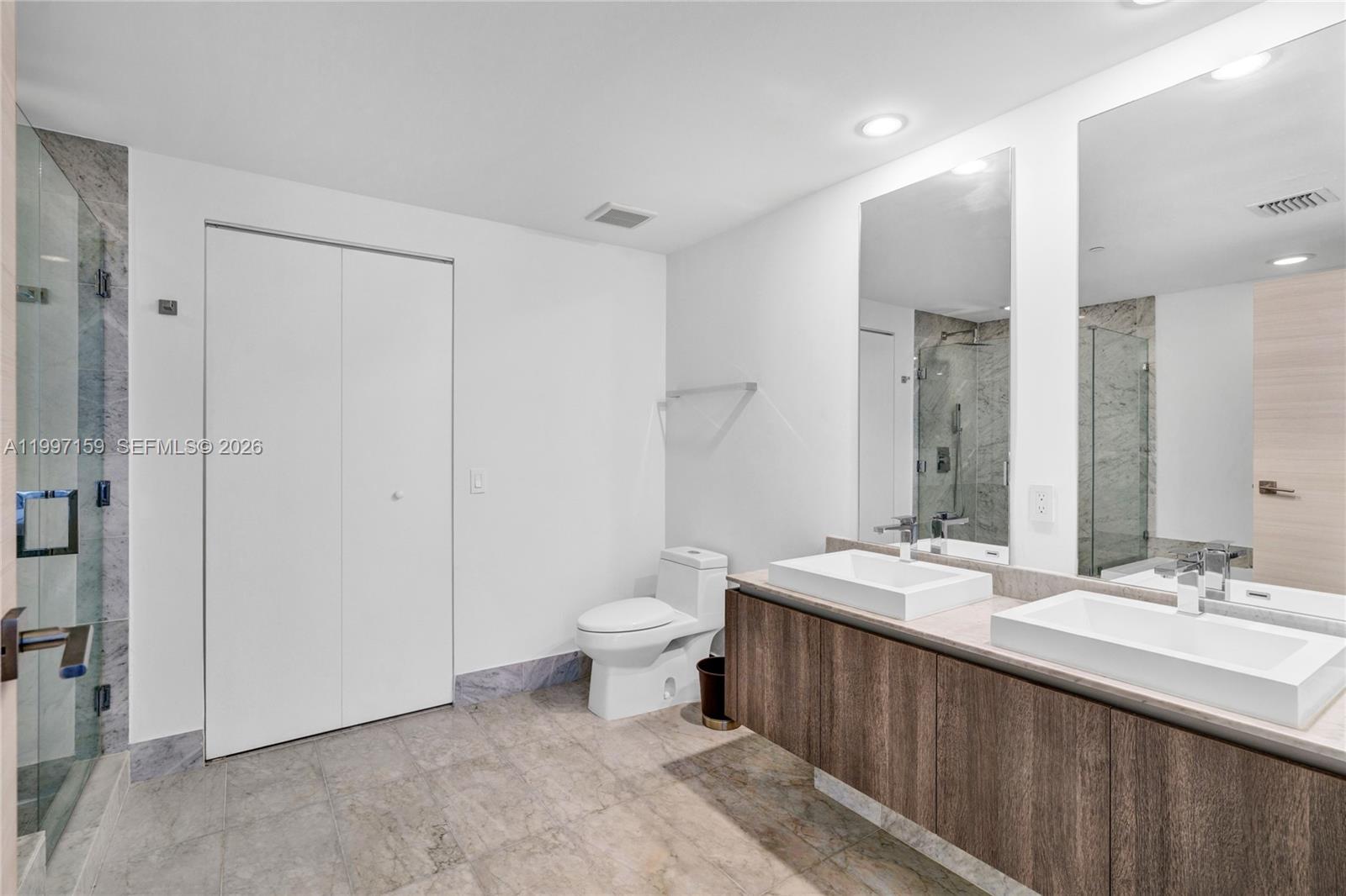 801 S Miami Ave #1106, Miami FL 33130