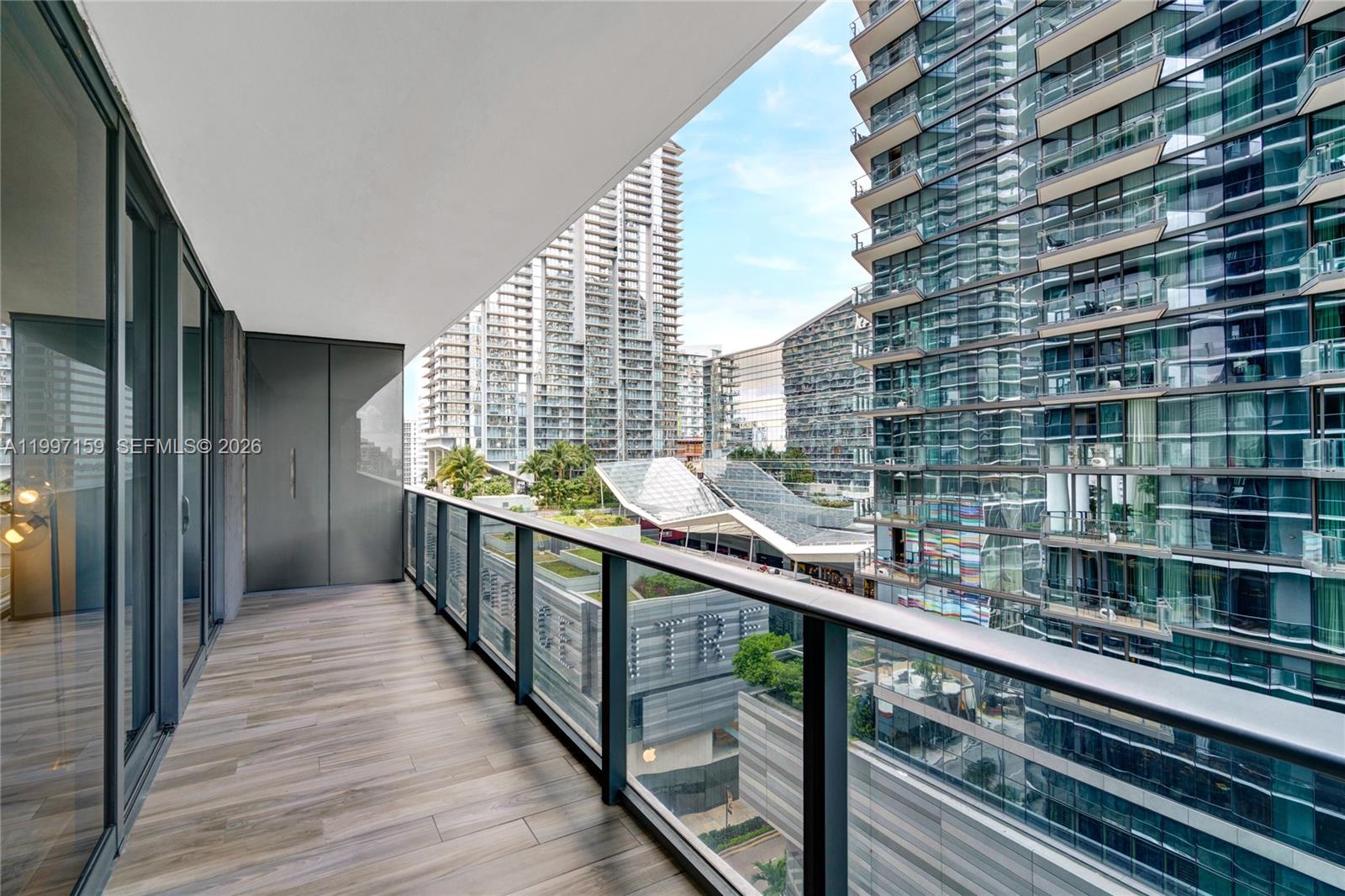 801 S Miami Ave #1106, Miami FL 33130