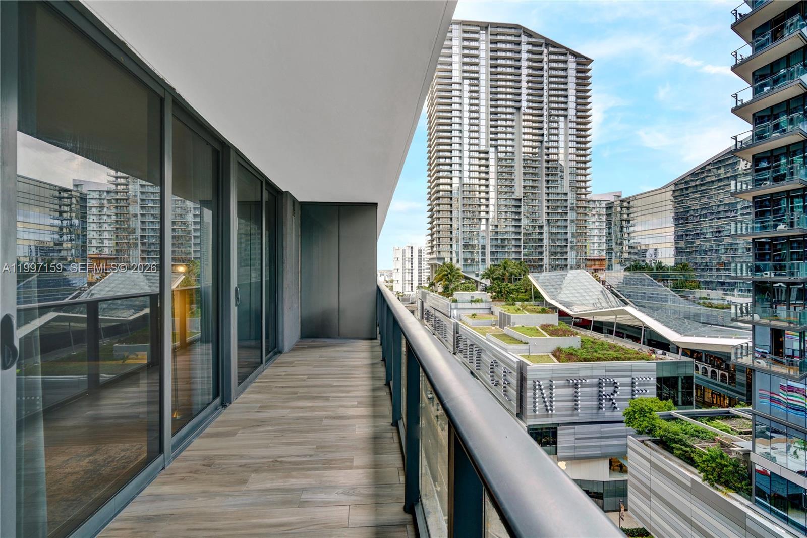 801 S Miami Ave #1106, Miami FL 33130