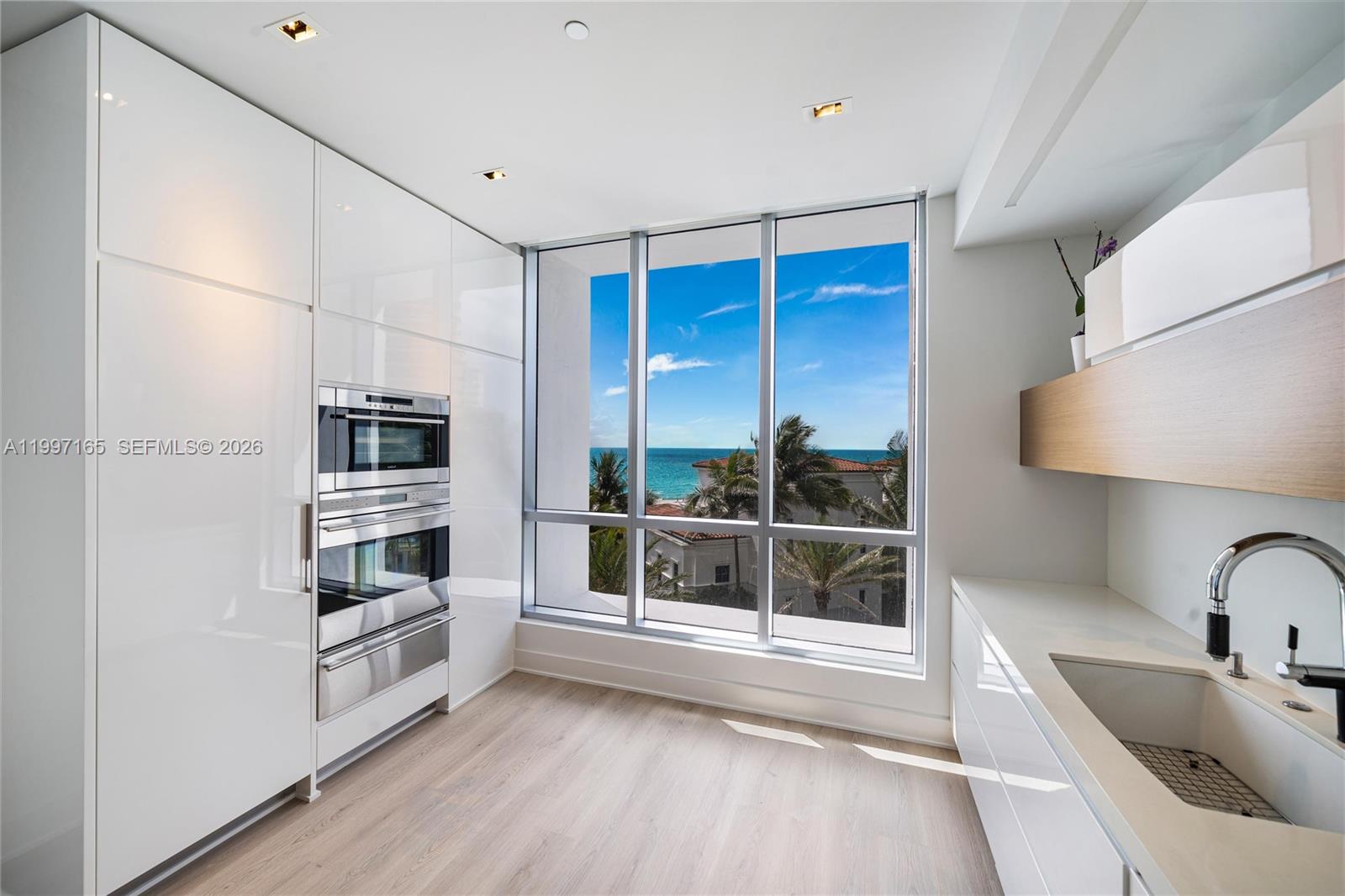 5959 Collins Ave #705, Miami Beach FL 33140
