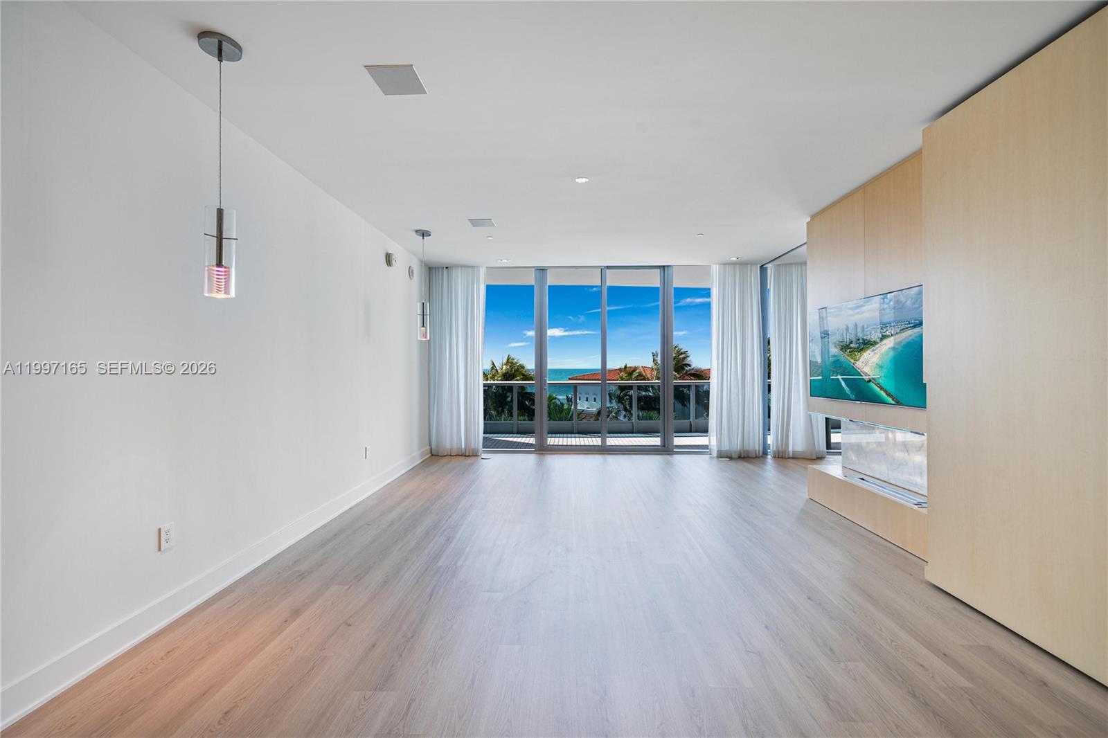 5959 Collins Ave #705, Miami Beach FL 33140