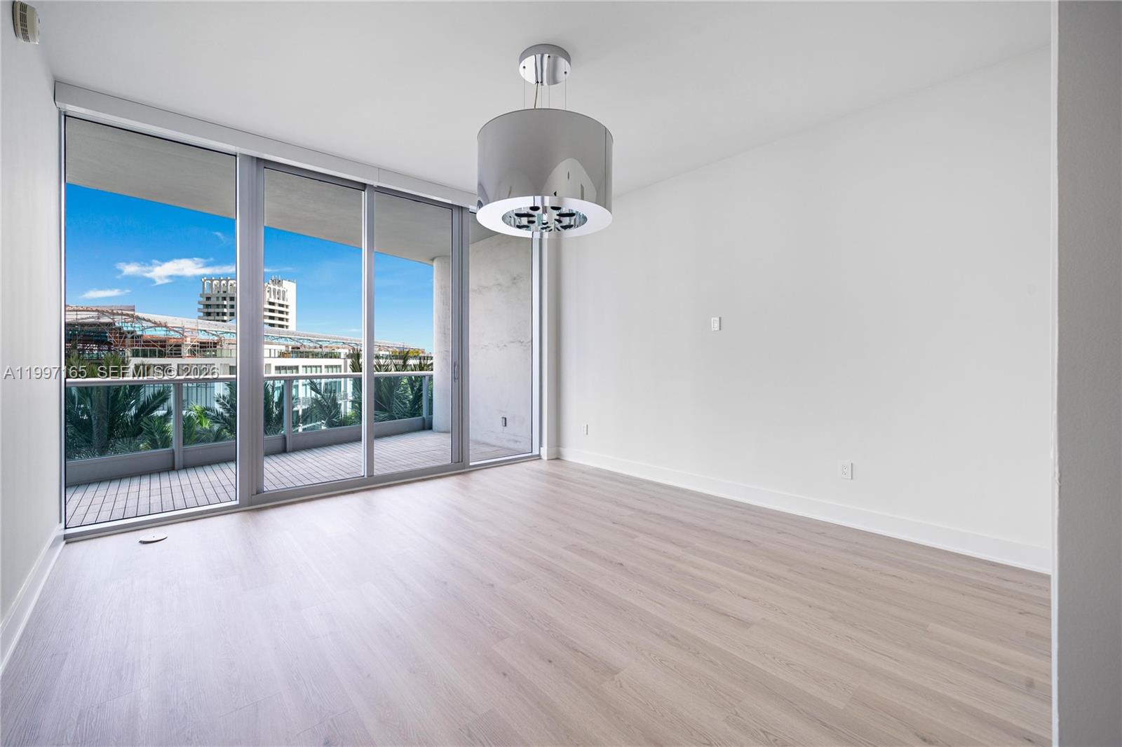 5959 Collins Ave #705, Miami Beach FL 33140