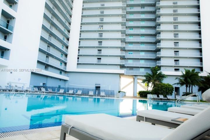 888 Biscayne Blvd #2211, Miami FL 33132