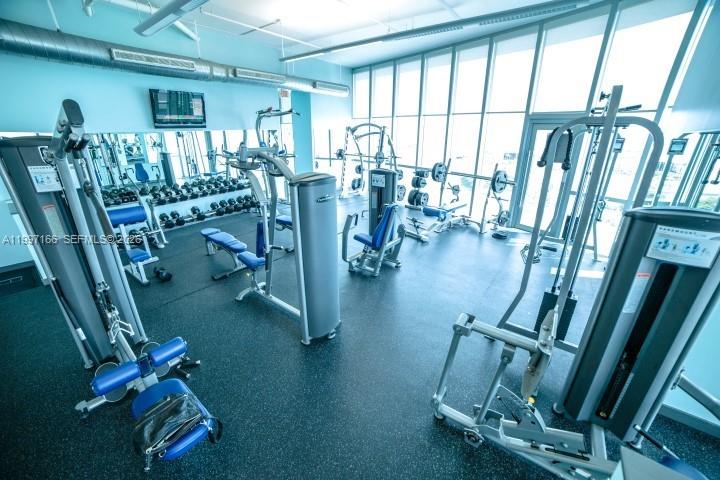 888 Biscayne Blvd #2211, Miami FL 33132