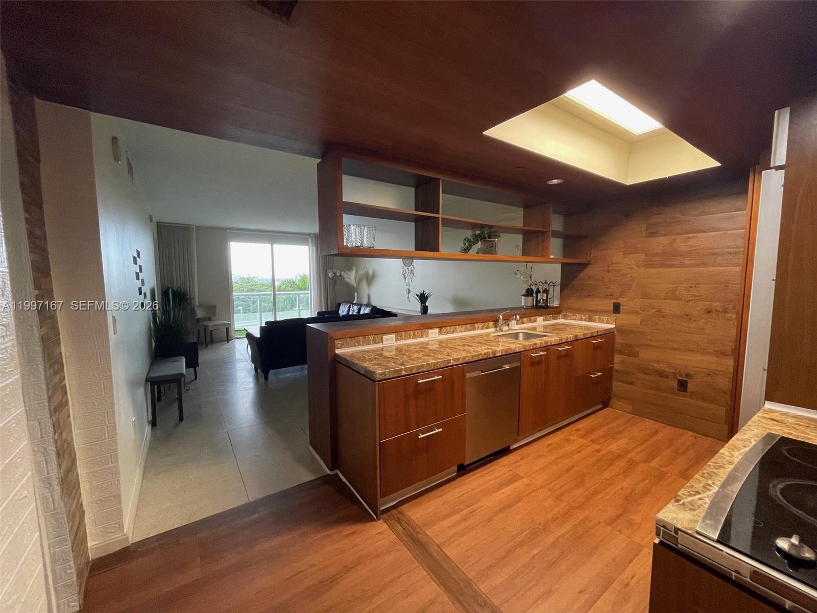 50 BISCAYNE BLVD #502, Miami FL 33132