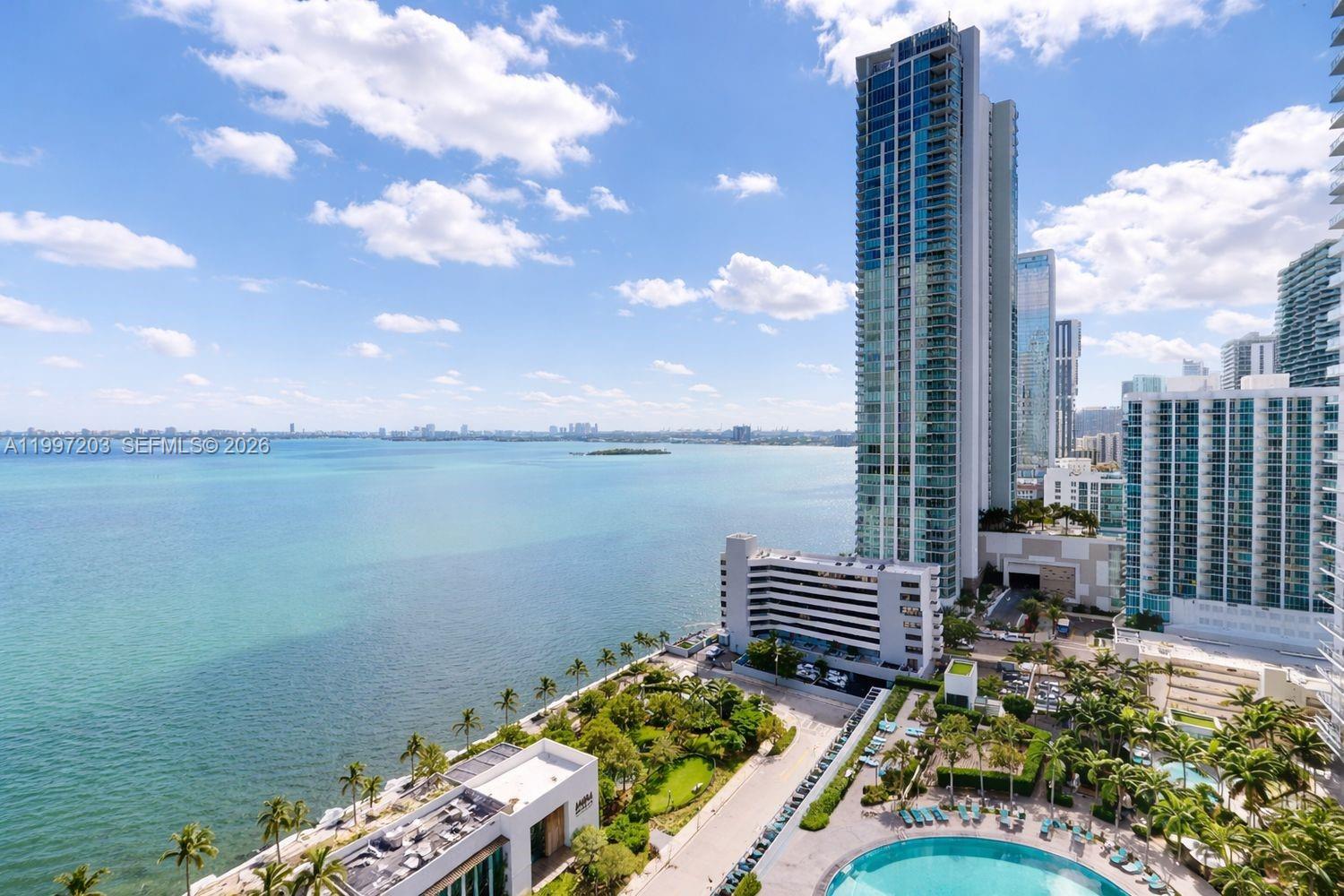 650 NE 32nd St #2005, Miami FL 33137