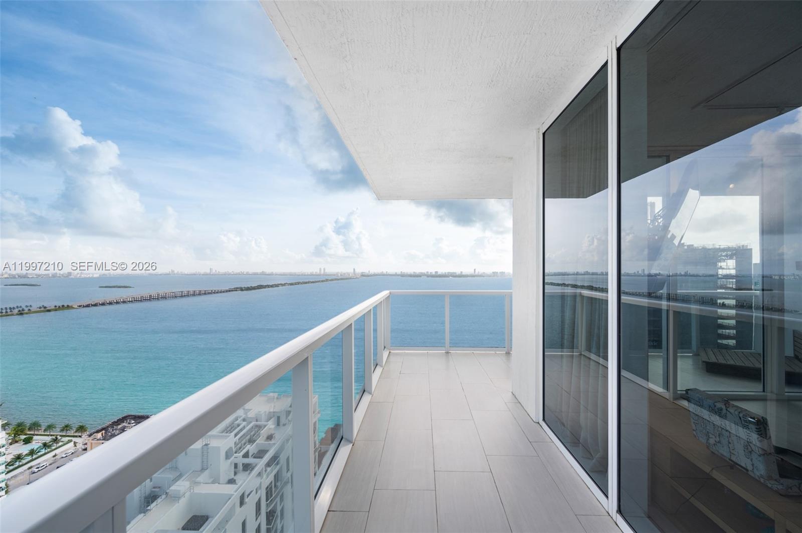 600 NE 27th St #3201, Miami FL 33137