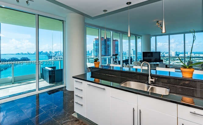 100 S Pointe Dr #3101, Miami Beach FL 33139