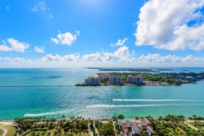 100 S Pointe Dr #3101, Miami Beach FL 33139