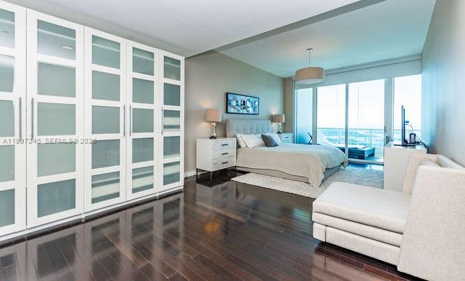 100 S Pointe Dr #3101, Miami Beach FL 33139