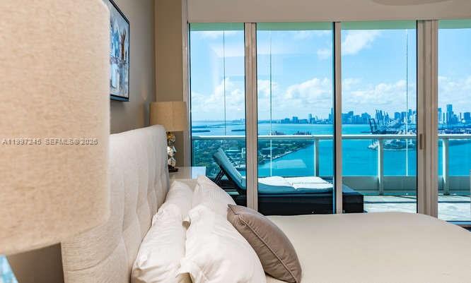100 S Pointe Dr #3101, Miami Beach FL 33139