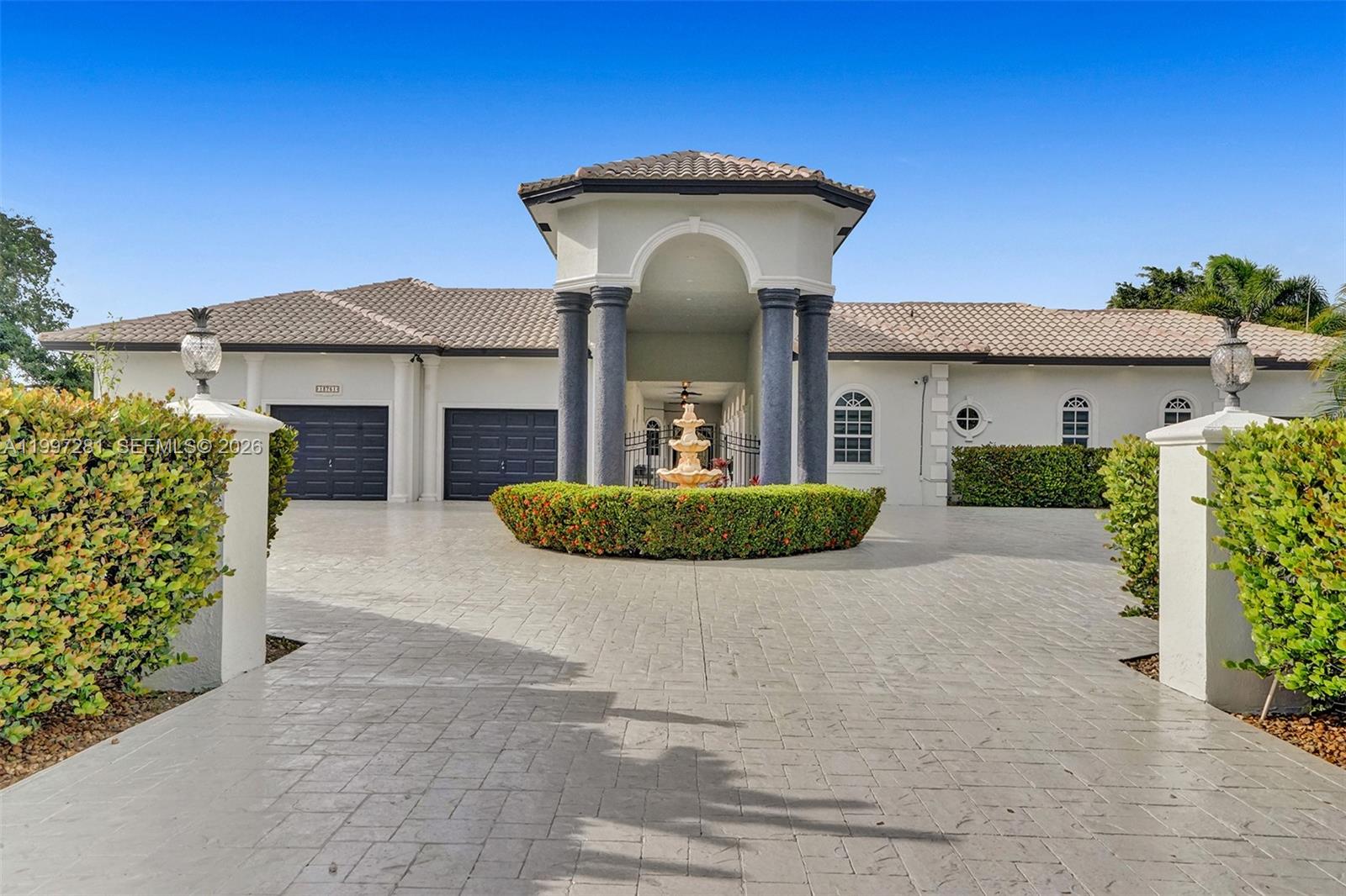 13751 Pine Meadow Ct, Davie FL 33325