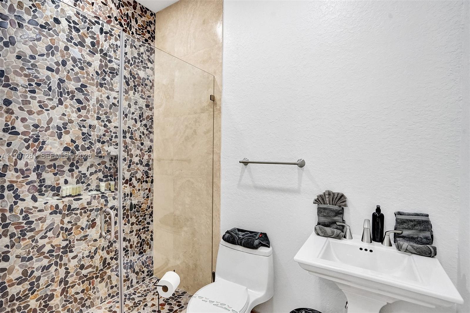 13751 Pine Meadow Ct, Davie FL 33325