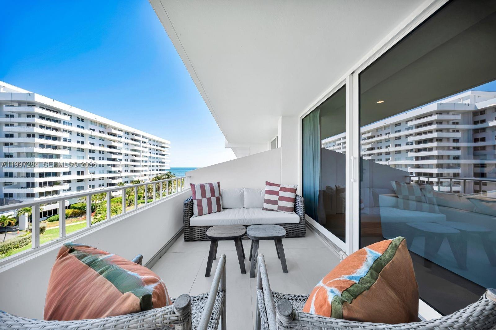 199 Ocean Lane Dr #602, Key Biscayne FL 33149