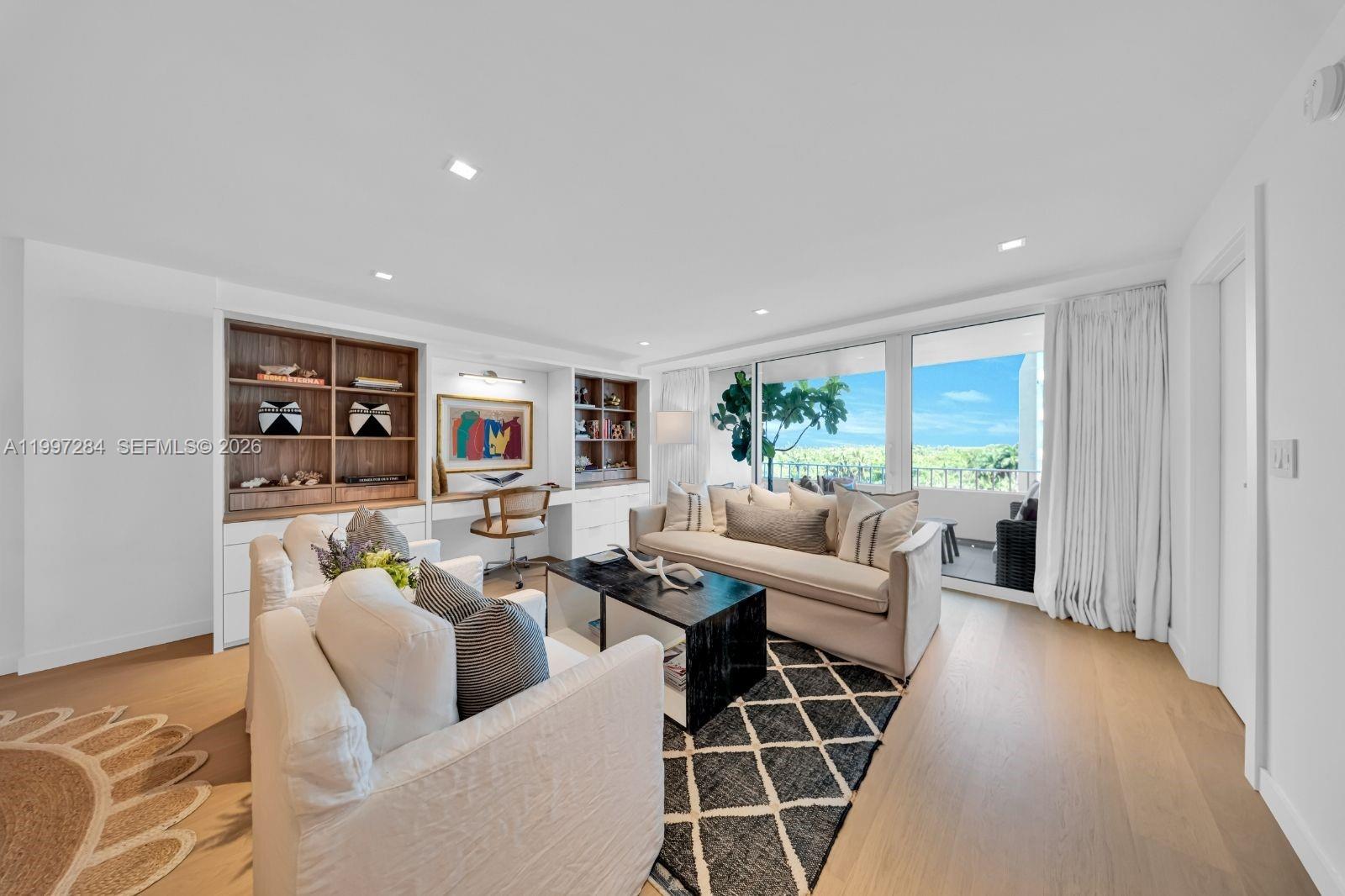 199 Ocean Lane Dr #602, Key Biscayne FL 33149