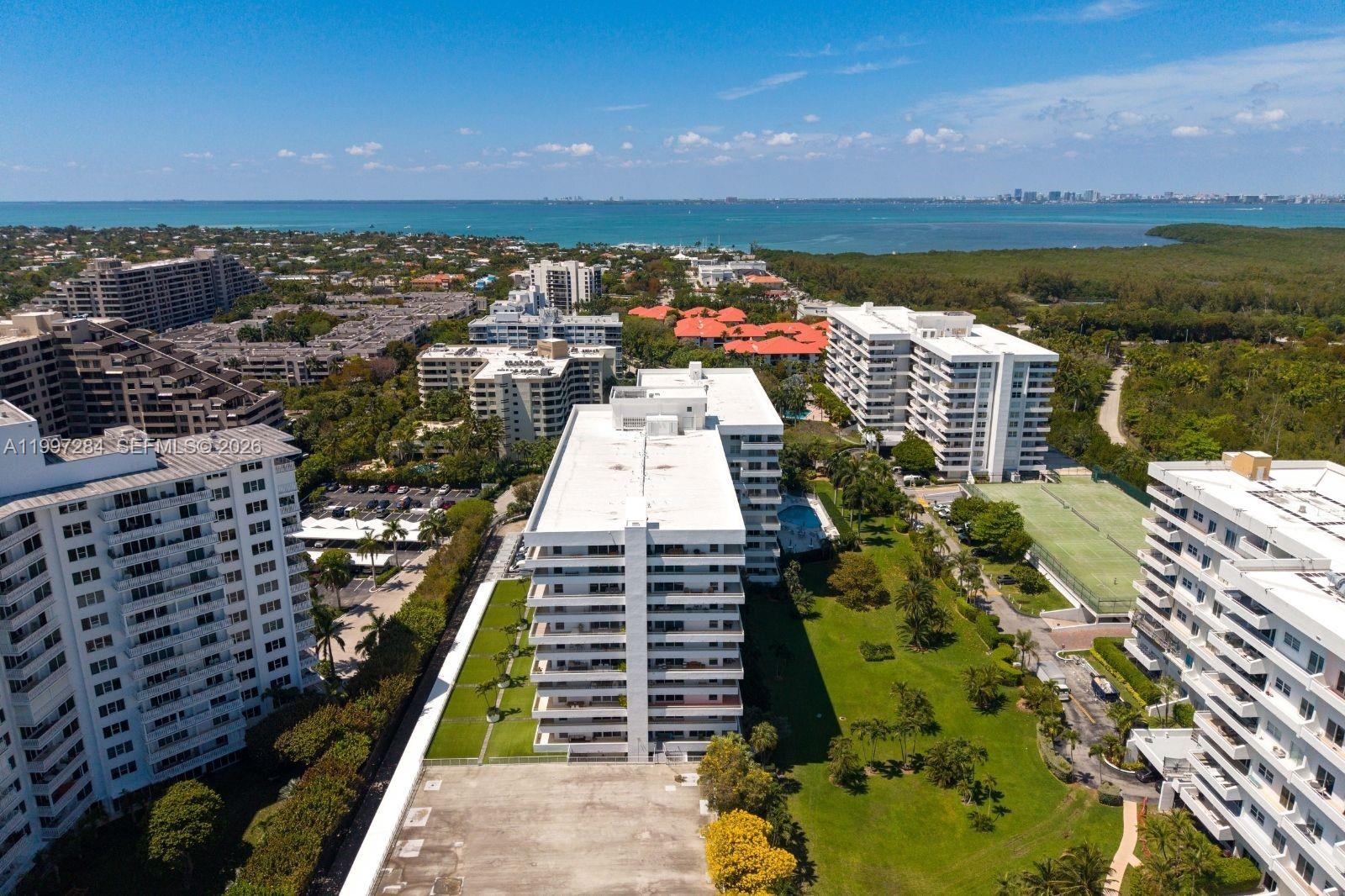 199 Ocean Lane Dr #602, Key Biscayne FL 33149