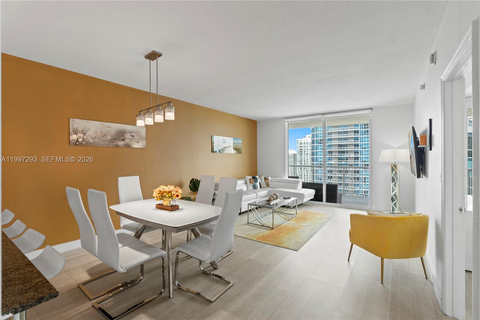 1200 Brickell Bay Dr #PH 4218, Miami FL 33131
